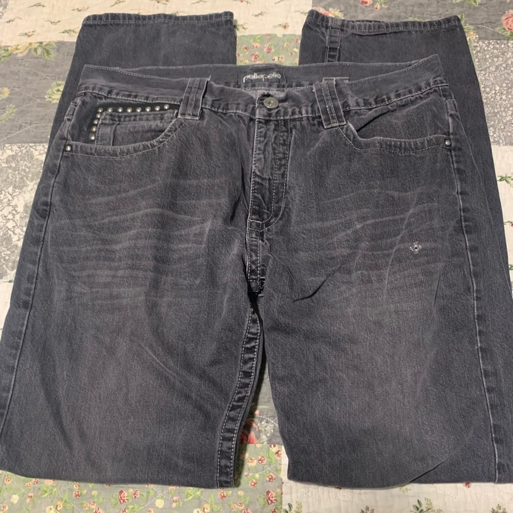 2 pairs of mens jeans Pelle Pelle & True Religion